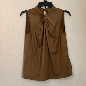 Gold, H&M top size XS.